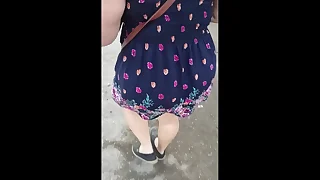 PUTA CALLEJERA UPSKIRT