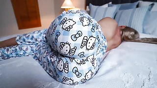 Step Old lady Wakes up to Hard Cock of Step Son He helps MILF to cum precipitate