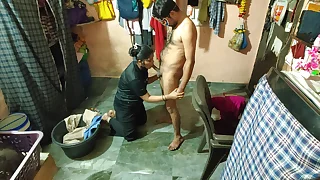 Girlfriend alone in digs and attainable to sex