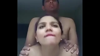 भाभी की चुदाई होटल पे