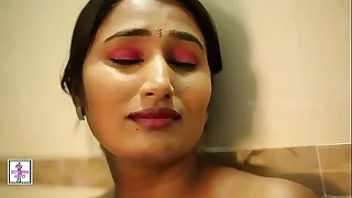 Indian Hot Spread out Bathroom Romance  Leaked MMS
