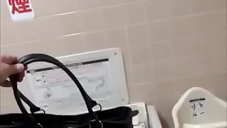 Japanese toilet slut