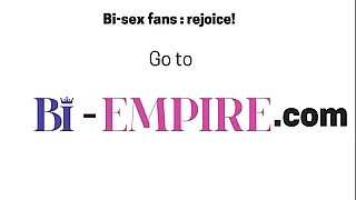 Hermaphroditical bottom hunk trainfucked in mmf threesome