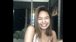 Sachzna laparan nipple boner viral video