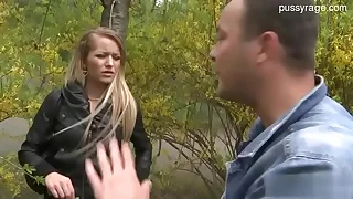 18 yo housewife fucking