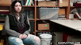 Smart cutie offering her thick ass be required of a b bang