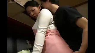 moms