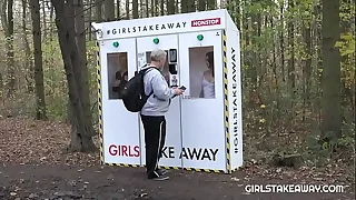 Grey MAN HAS FOUND ELA NEK INSTEAD OF A MUSHROOM