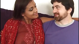 Cheating Fit together Shriya Aunty Making out Her Stepbrother and his Friend  Plain Hindi Audio