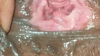 Neighbor sisterinlaw came to the habitation