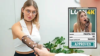 VIP4K Stretch my pussy to expand my opportunities