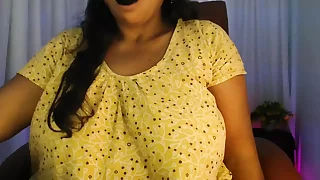 X Hot Girl Boobs Press Gug in Mouth Show Dildo Show