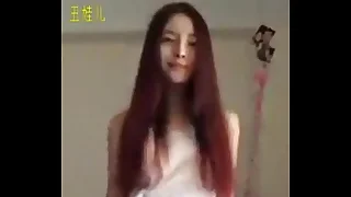 Chinese dreamboat sexy dance中国美女