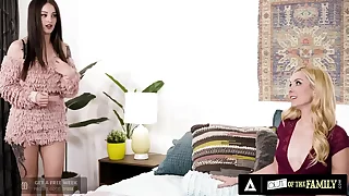 Glory in THE Obscurity inconspicuous  Naughty Stepmom Aaliyah Love Spends Quality Time In all directions Say no to Stepdaughters Pussy