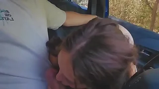 ESCONDIDOS EN EL AUTO NO PUDIMOS ESPERAR