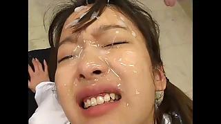 luring Japanese getting Bukkake 1